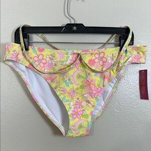 NEW Ninety Nine Degrees Hip Strap Floral Bikini Bottoms‎